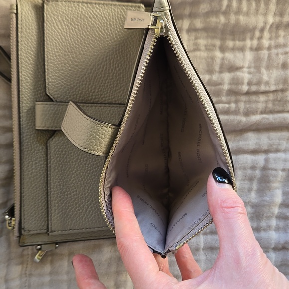 Michael Kors Wristlet - Picture 10 of 14